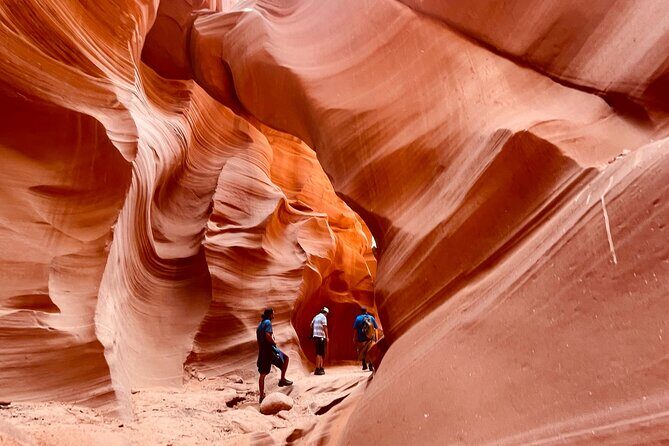 2-Day Grand Canyon, Antelope Canyon, Monument Valley and Sedona - Monument Valley Navajo Tribal Park: Mitten Buttes Views That Feel Made for Film