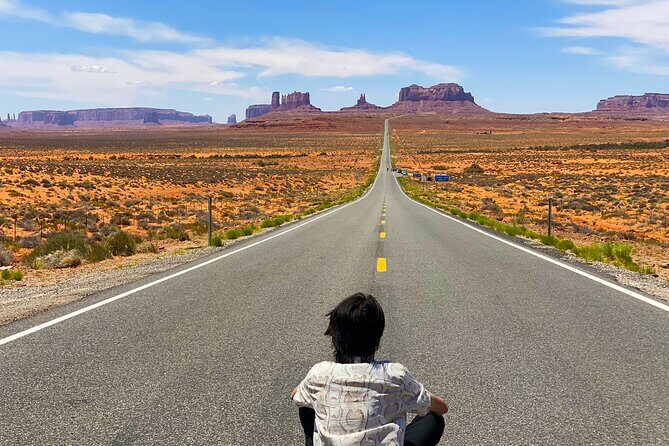 2-Day Grand Canyon, Antelope Canyon, Monument Valley and Sedona - Route 66 Break in Seligman: Lightning McQueen for Movie Fans