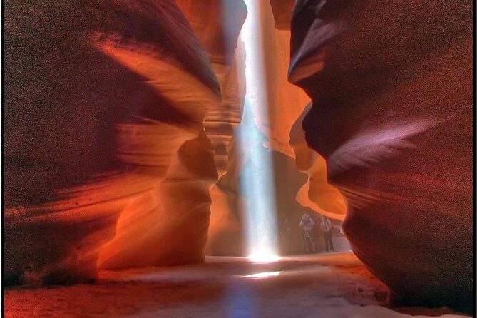 Antelope Canyon and Glen Canyon Scenic Day Trip from Sedona or Flagstaff - Stop 2: Horseshoe Bend—iconic views with real walking