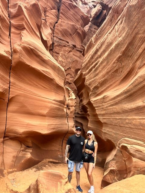 Antelope Canyon and Horseshoe Bend Vip small group tour - The St. George Break: A 20-Minute Reset Between Big Stops