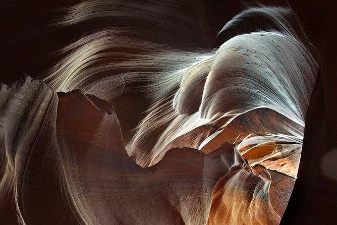 Antelope Canyon & Horseshoe Bend Tour from Las Vegas with Lunch - Horseshoe Bend: the 1-mile each-way walk to the viewpoint
