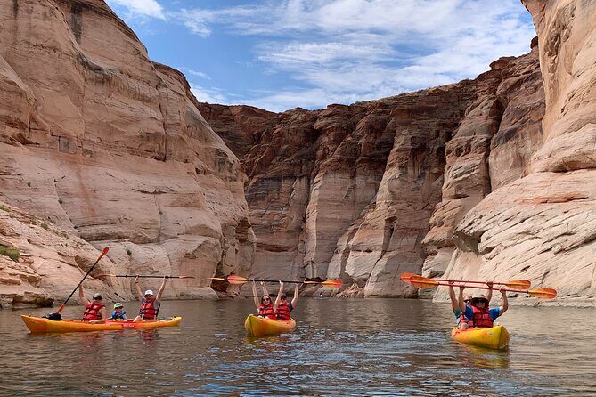 Antelope Canyon Lake Powell Guided Kayaking and Hike Tour - Key things you’ll notice on this tour