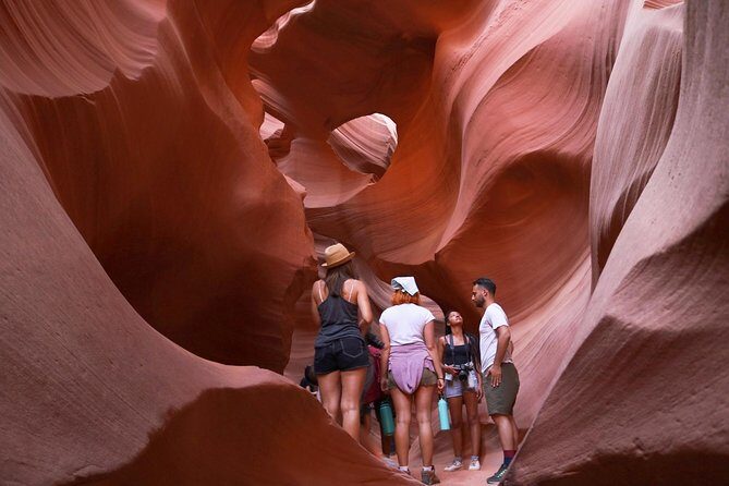 Antelope Canyon Luxury Private Tour from Las Vegas - The Long Vegas-to-Arizona Drive: Luxury Sprinter Comfort and Smart Timing