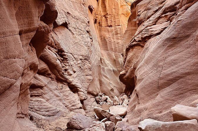 Antelope Wind Canyon Slot Tours - Weather and fit: who should book, and who might feel limited