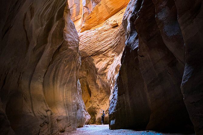 Buckskin Gulch Day Hike - Entering Buckskin Gulch: the middle-canyon drop that saves your legs