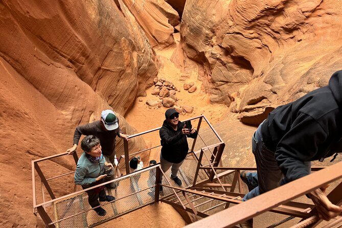 Deer Canyon Adventure through Antelope Canyon - Photo-Friendly Light: How to Get Great Pictures Without Being Rushed