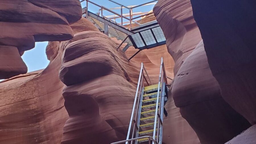 Flagstaff & Sedona: LOWER Antelope Canyon Day Trip - The Scenic Drive: Oak Creek Canyon, Red Rocks, and a Movie-Set Detour