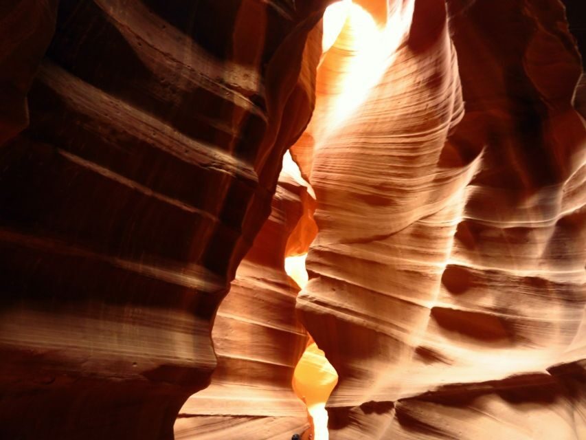 From Flagstaff or Sedona: Antelope Canyon Full-Day Tour - Oak Creek Canyon and the San Francisco Peaks: getting your bearings fast