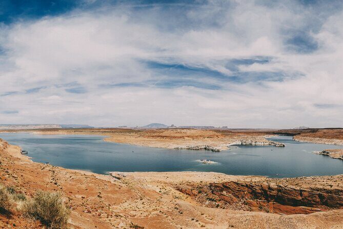 Horseshoe Bend Helicopter Flight from Page - Should you book Papillon’s Horseshoe Bend flight?