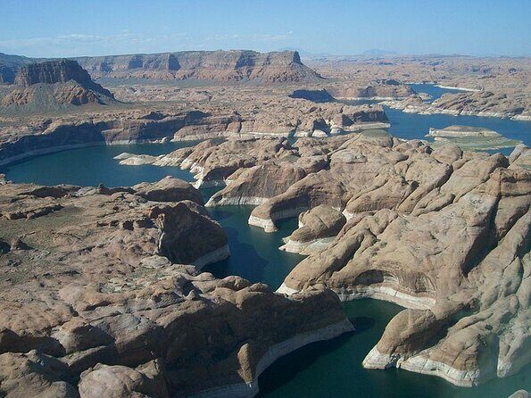 Horseshoe Bend Helicopter Flight from Page - EcoStar EC130 comfort: built for spotting big views