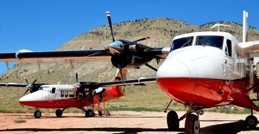 Las Vegas: Antelope Canyon and Horseshoe Bend Airplane Tour - Boeing-free grandeur: What the airplane ride really gives you