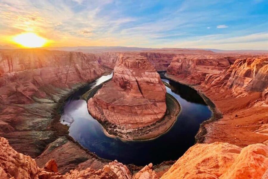 Las Vegas: Antelope Canyon and Horseshoe Bend Day Trip - Lower Antelope Canyon: Navajo Guidance and the Real Sunbeam Show
