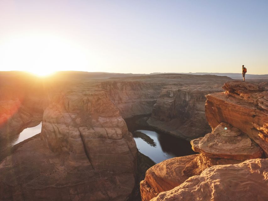Las Vegas: Lower Antelope Canyon & Horseshoe Bend w/ Lunch - Why this early start makes Lower Antelope Canyon look unreal