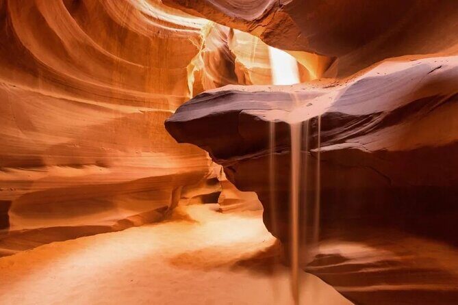 Las Vegas：Lower Antelope Canyon, Horseshoe Bend with Lunch - Group Size and Comfort: From a Big Tour to a Manageable Day