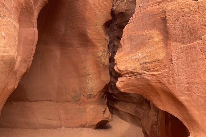 Ligai Si Anii Canyon Tour through Antelope Canyon - Meeting point reality check: Milepost 35.5 in the middle of nowhere