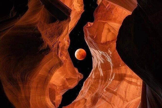 Lower Antelope Canyon and Horseshoe Bend Day Tour with Lunch - A 4:50am start turns Vegas into a real Arizona day