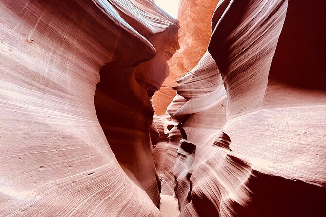 Lower Antelope Canyon and Horseshoe Bend Day Tour with Lunch - Lower Antelope Canyon with Navajo guidance and timed entry