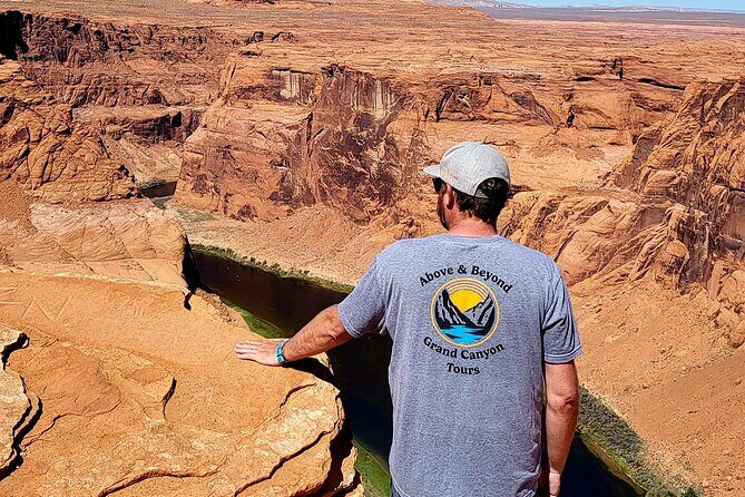Lower Antelope Canyon and Horseshoe Bend Tour from Flagstaff - The road trip stops: Cameron Trading Post and the route through the region