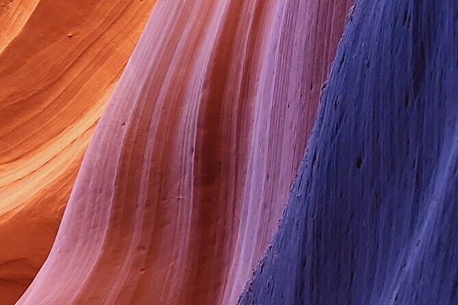 Lower Antelope Canyon and Horseshoe Bend Tour from Flagstaff - Lower Antelope Canyon: slot-canyon walk with a Navajo guide