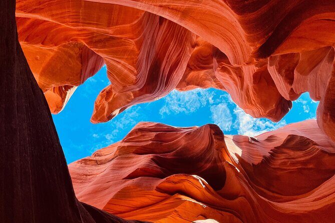 Lower Antelope Canyon & Horseshoe Bend Tours in Arizona - Horseshoe Bend Overlook: easy walk, big river curve