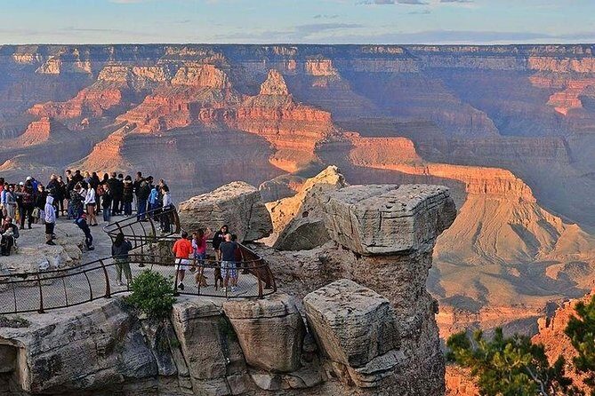 One day Grand Canyon Antelope Horseshoe :Stargazing Daily tour - Horseshoe Bend: short walk, big payoff, real heat