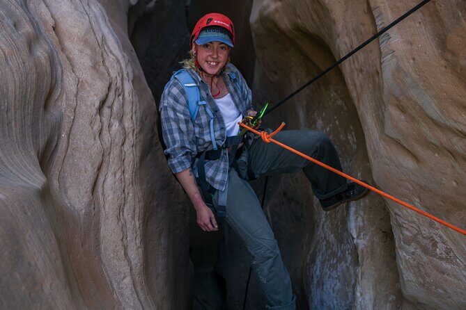Private Canyoneering Adventure Near Lake Powell - Why Wahweap Creek Canyoneering Works for First Timers