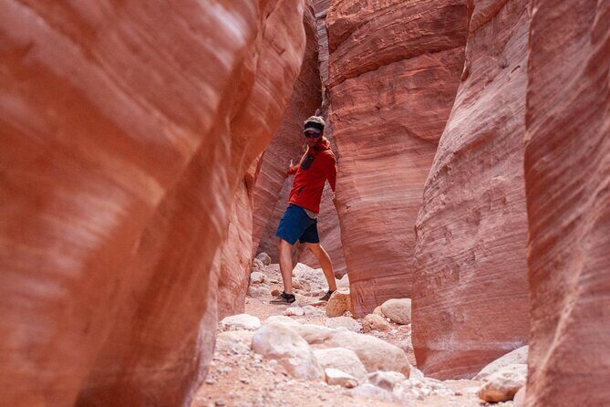 Private Guided Buckskin Gulch Tour Via Wire Pass - What you’re really paying for: private guiding + permits