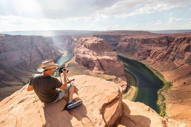 Private Upper or Lower Antelope Canyon & Horseshoe Bend Day Tour - Horseshoe Bend: the 1.5-mile walk with a huge viewpoint reward
