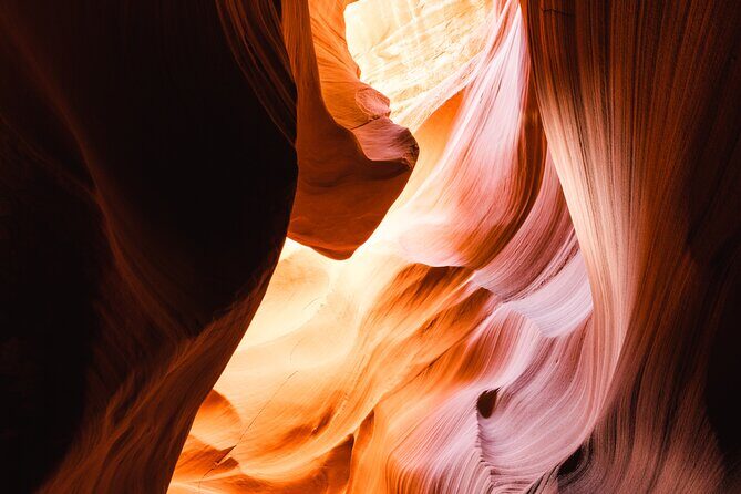 Secret Antelope Canyon and Horseshoe Bend Overlook - Stop 1: Secret Antelope Canyon’s 0.3-Mile Walk and Photo Spots