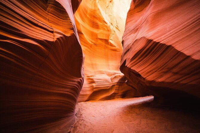 Secret Antelope Canyon and Horseshoe Bend Overlook - Meet-Up at 819 US-89 and the 4x4 Ride That Sets the Tone