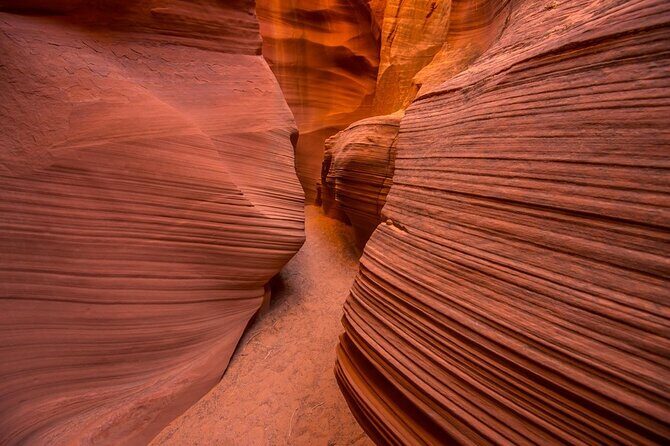 Secret Antelope Canyon and Horseshoe Bend Tour from Page - Stop 1: Secret Antelope Canyon walk-in, then time to explore
