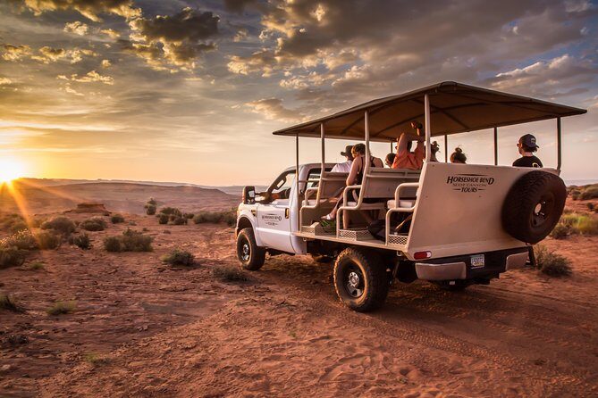 Secret Antelope Canyon & Horseshoe Bend Tour - Getting to the start point near Page, Arizona