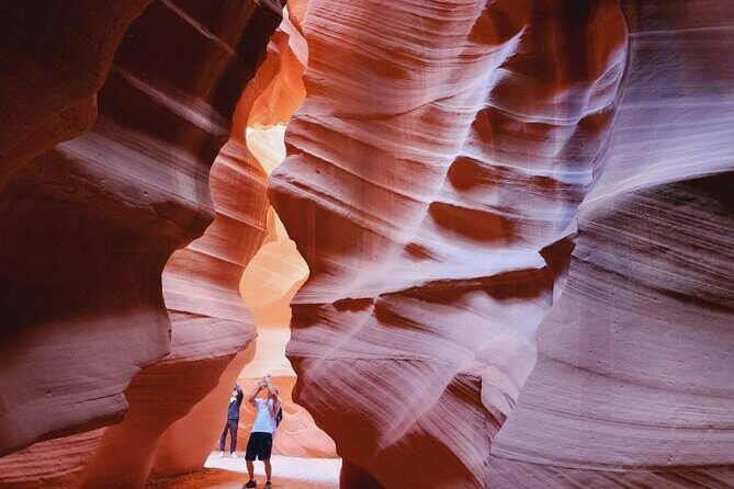 Upper Antelope Canyon Prime Time Entry with Navajo Guide - Key highlights before you go
