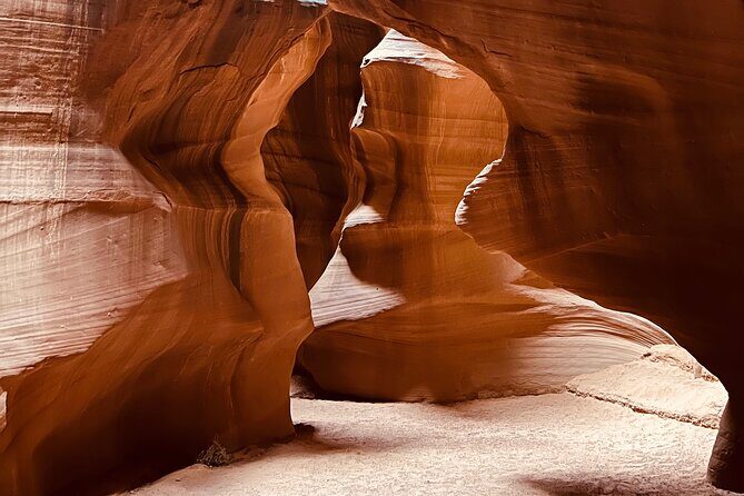 Upper & Lower Antelope Canyon Tours - Arizona Tours - The Navajo Mountain viewpoint and Grand Staircase stop