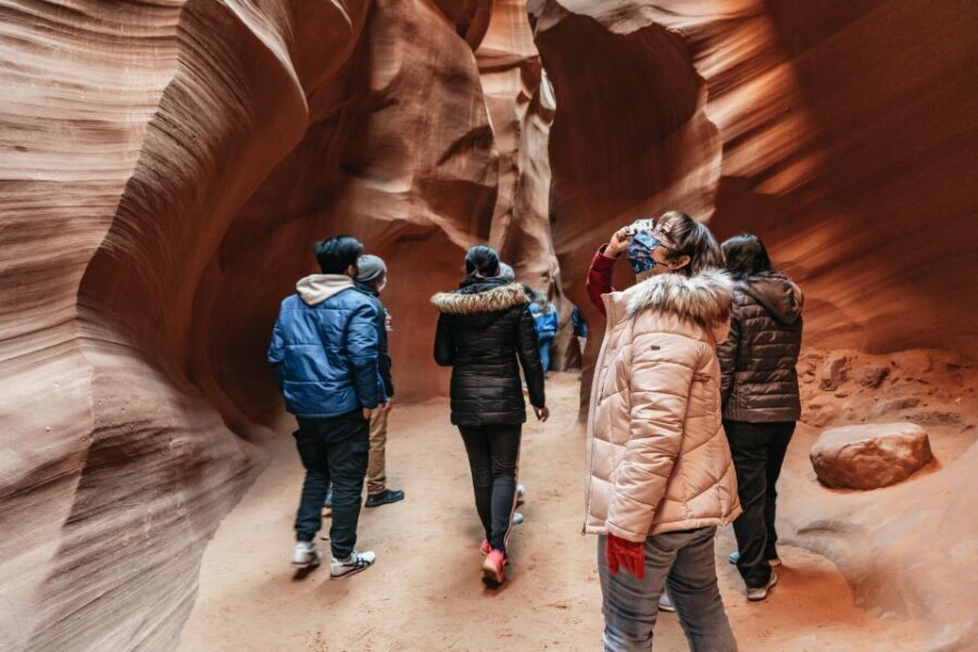 Vegas: Antelope Canyon & Horseshoe Bend Tour at Golden Hour - Price and Time: What $209 Covers (and What It Doesn’t)