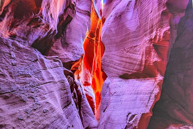 Wind Pebble Canyon Full Hiking tour through Antelope Canyon - The ranch stop at Ligai Si Anii: learning with real context